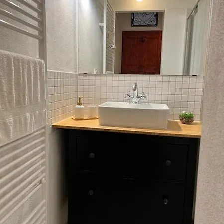 Cute With Amazing Balcony Near Center * 布拉迪斯拉发