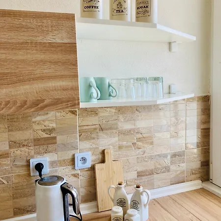 Cozy Vibe Apartment With Amazing Terrace Near Main Stadiums * 布拉迪斯拉发