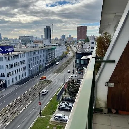 Cute With Amazing Balcony Near Center Apartament Bratysława